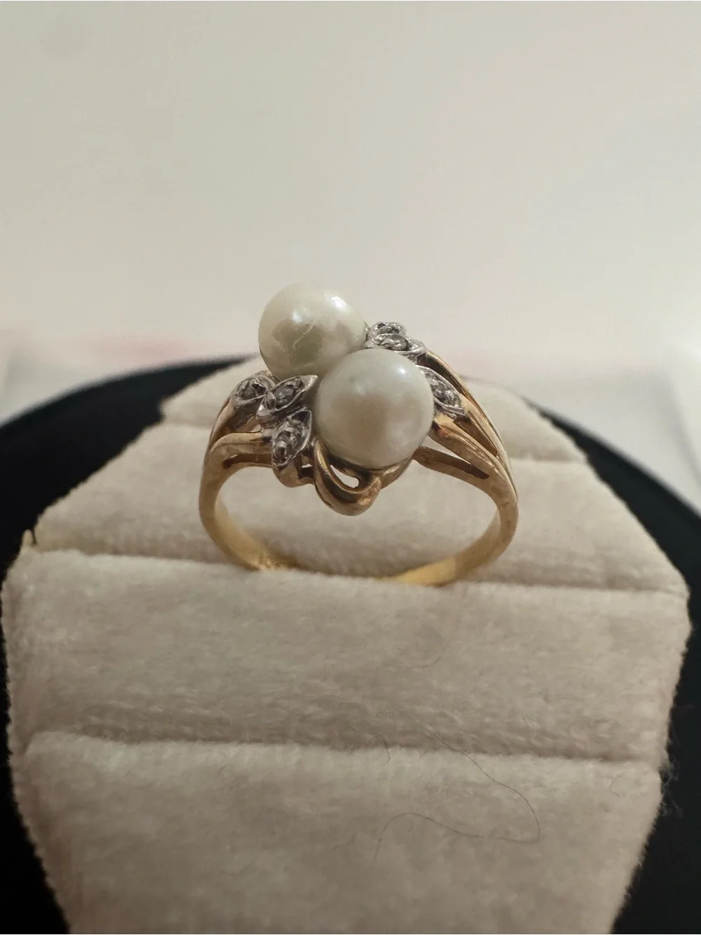10K Solid Yellow Gold Double Pearl & Diamond Botanical Bypass Ring Size 7